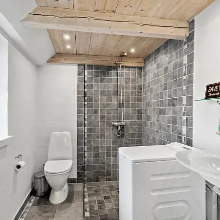 2 Bedroom Cozy In Haarby 度假居 *